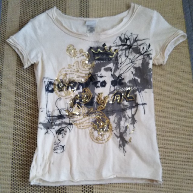 DIESEL(ディーゼル)のディーゼル/カッコいい☆ダメージTシャツ☆ レディースのトップス(Tシャツ(半袖/袖なし))の商品写真