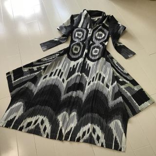 プリーツプリーズイッセイミヤケ(PLEATS PLEASE ISSEY MIYAKE)のイッセイミヤケ　プリーツプリーズ　ロングワンピース(ロングワンピース/マキシワンピース)