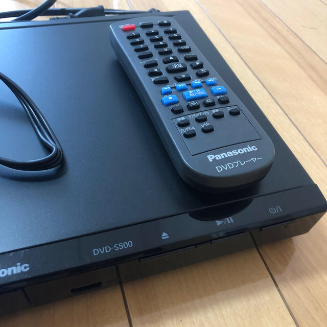 Panasonic(パナソニック)のPanasonic パナソニック DVD-S500-K DVDプレーヤー スマホ/家電/カメラのテレビ/映像機器(DVDプレーヤー)の商品写真