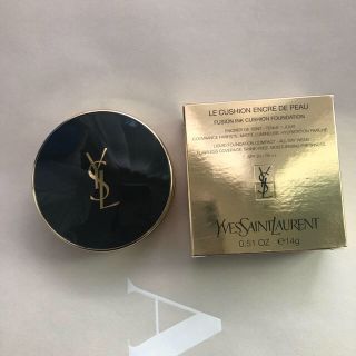 イヴサンローランボーテ(Yves Saint Laurent Beaute)のイヴ・サンローランアンクルドポールクッション(ファンデーション)