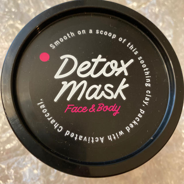 Victoria's Secret(ヴィクトリアズシークレット)のPINK Detox Mask CHARCOAL Face & Body  コスメ/美容のスキンケア/基礎化粧品(パック/フェイスマスク)の商品写真