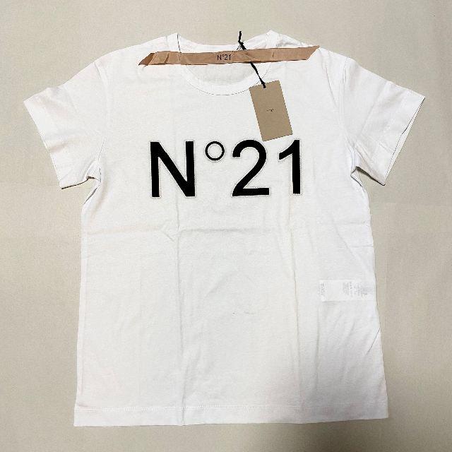 N°21(ヌメロヴェントゥーノ)の新品未使用！送料込み★N21 numero ventuno★ロゴTシャツ レディースのトップス(Tシャツ(半袖/袖なし))の商品写真