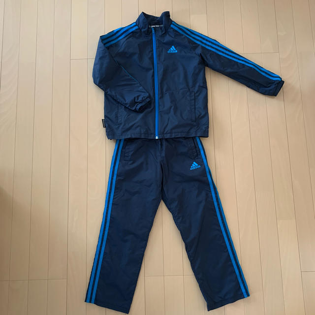 adidas(アディダス)のadidas アディダス トレーニングウェア上下  ジャージ 130 キッズ/ベビー/マタニティのキッズ服男の子用(90cm~)(その他)の商品写真