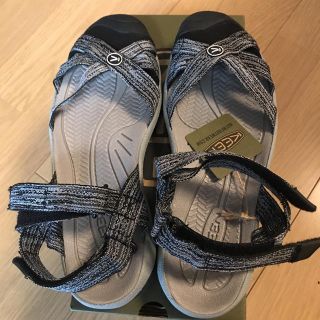 キーン(KEEN)のkeen サンダル　キーン　BALI STRAP グレー　ブラック(サンダル)