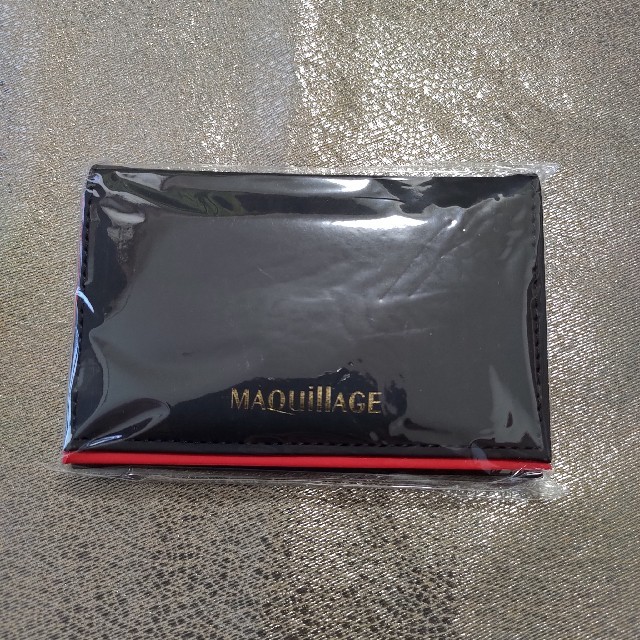 MAQuillAGE(マキアージュ)のマキアージュ　あぶら取り紙ケース（ミラー付き） コスメ/美容のベースメイク/化粧品(その他)の商品写真