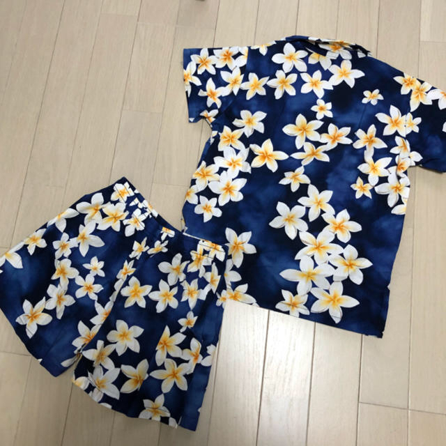 美品 キッズ 男の子 アロハシャツセットアップ ハワイ製 ♡サイズ6 キッズ/ベビー/マタニティのキッズ服男の子用(90cm~)(その他)の商品写真