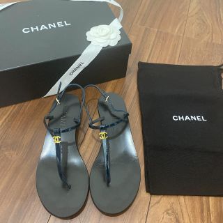 シャネル(CHANEL)のシャネル　限定カラー　トングサンダル　(サンダル)