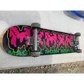 マジカルモッシュミスフィッツ(MAGICAL MOSH MISFITS)のマモミ　スケボー(スケートボード)