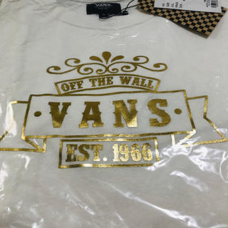 ヴァンズ(VANS)の半額以下❗️【新品】VANS バンズ　Tシャツ　半袖　Sサイズ　ゴールド(Tシャツ/カットソー(半袖/袖なし))