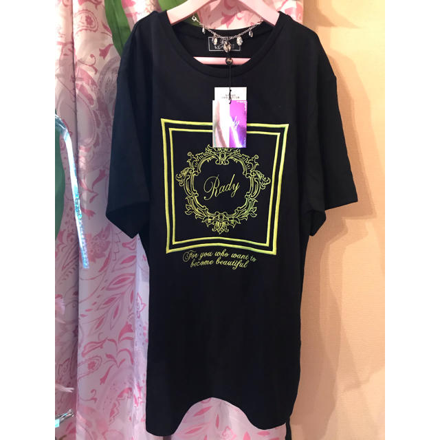 Rady(レディー)のRadyメンズTシャツ　新品未使用 メンズのトップス(Tシャツ/カットソー(半袖/袖なし))の商品写真