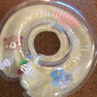 アカチャンホンポ(アカチャンホンポ)の赤ちゃん　浮き輪(お風呂のおもちゃ)