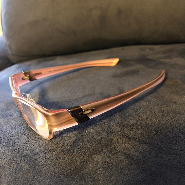 Oakley(オークリー)のOakley sweeper pink latte オークリー　メガネフレーム メンズのファッション小物(サングラス/メガネ)の商品写真