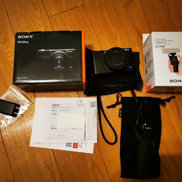 素敵な Sony RX100 M7 コンパクトデジタルカメラ