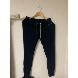 ナイキ(NIKE)のNIKE ジョガーパンツ(サルエルパンツ)