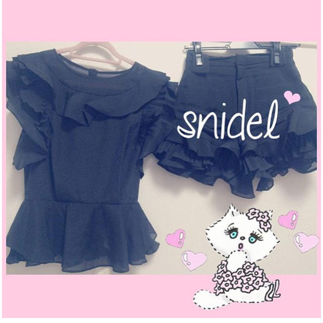 SNIDEL(スナイデル)のフリルプリーツショートパンツ 正規品 レディースのパンツ(その他)の商品写真