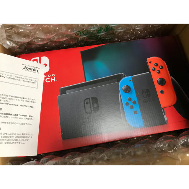 新品未使用 Nintendo Switch 新型　本体　ネオン