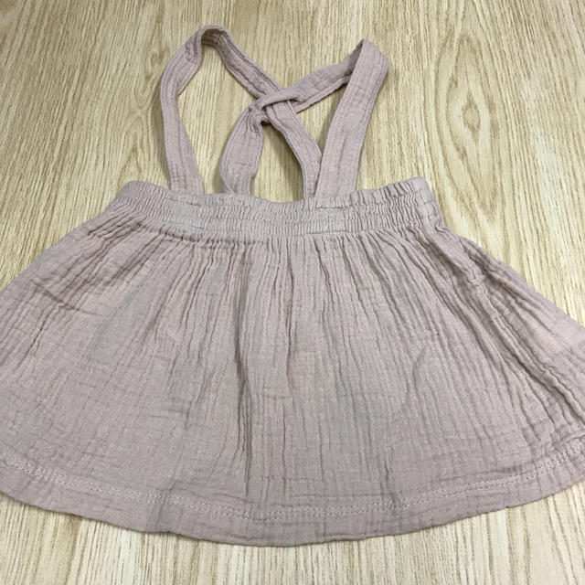 H&M(エイチアンドエム)のサロペットスカート　ベビー キッズ/ベビー/マタニティのベビー服(~85cm)(スカート)の商品写真