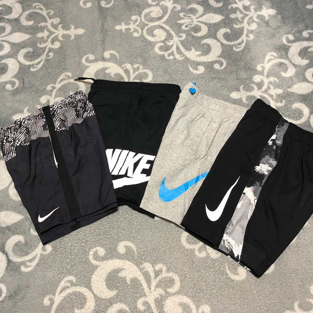 NIKE(ナイキ)のまとめ売り スポーツウェア10点 140cm S キッズ/ベビー/マタニティのキッズ服男の子用(90cm~)(その他)の商品写真