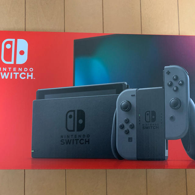 Nintendo Switch(ニンテンドースイッチ)の任天堂Switch グレー　新型本体 エンタメ/ホビーのゲームソフト/ゲーム機本体(家庭用ゲーム機本体)の商品写真