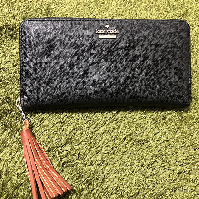 kate spade new york(ケイトスペードニューヨーク)のケイトスペード　長財布　黒 レディースのファッション小物(財布)の商品写真