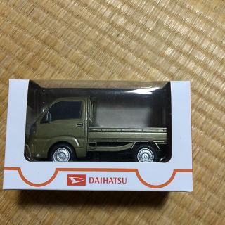 ダイハツ(ダイハツ)のダイハツハイゼットトラック　プルバックカー　非売品(ミニカー)