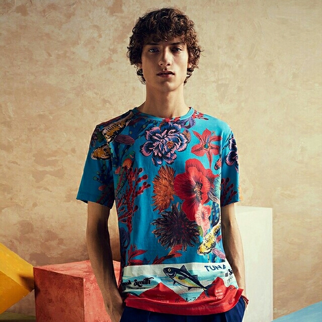 Paul Smith(ポールスミス)の【新品・未使用】ポールスミス マグロ 総柄 Tシャツ メンズのトップス(Tシャツ/カットソー(半袖/袖なし))の商品写真