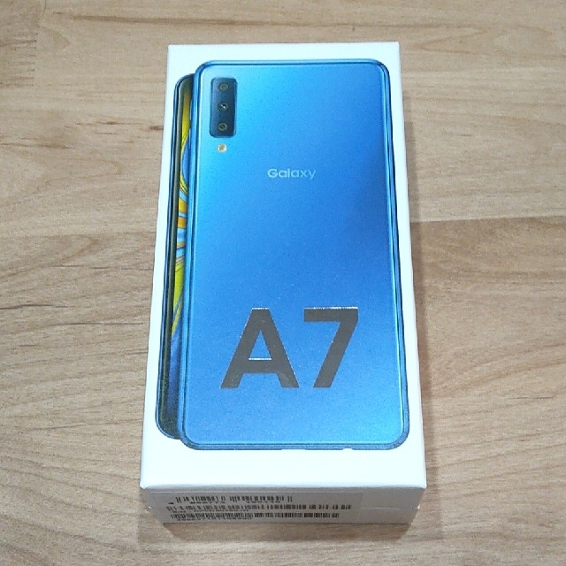 【ケース付き】Galaxy A7 ブルー