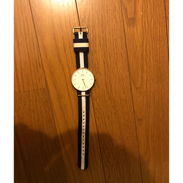 Daniel Wellington(ダニエルウェリントン)のDaniel Wellington ダニエルウェリントン 40mm メンズの時計(腕時計(アナログ))の商品写真