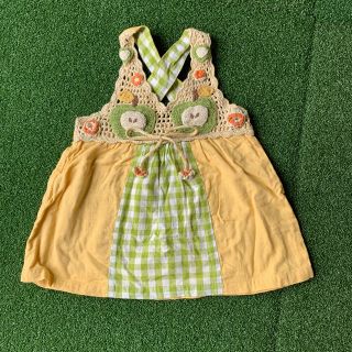 デニムダンガリー(DENIM DUNGAREE)の美品☆可愛い刺繍ワンピース☆XS9095(ワンピース)