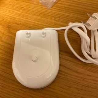 フィリップス(PHILIPS)のPHILIPS ソニックケア　充電器(電動歯ブラシ)