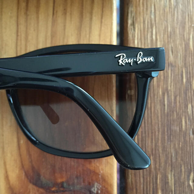 Ray-Ban(レイバン)のRay-Ban サングラス メンズ レディースのファッション小物(サングラス/メガネ)の商品写真