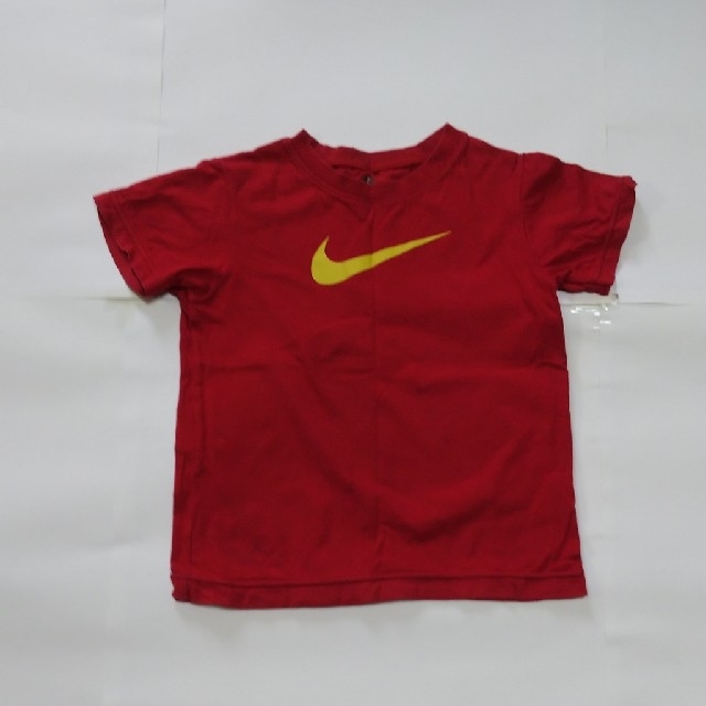 NIKE(ナイキ)のNIKE Tシャツ キッズ/ベビー/マタニティのキッズ服男の子用(90cm~)(Tシャツ/カットソー)の商品写真