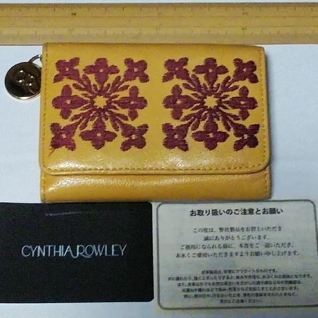 Cynthia Rowley(シンシアローリー)のCYNTHIA ROWLEY ハワイアンキルト三つ折り財布 レディースのファッション小物(財布)の商品写真