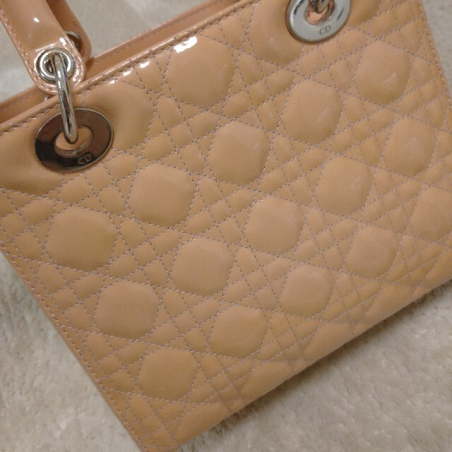 Christian Dior(クリスチャンディオール)の正規品 レディディオール  クリスチャンディオール レディースのバッグ(ハンドバッグ)の商品写真