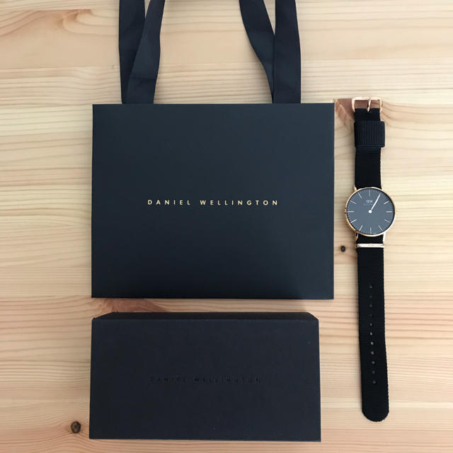 Daniel Wellington(ダニエルウェリントン)の【36㎜】ダニエルウエリントン　腕時計〈DW00100150〉時計本体のみ メンズの時計(腕時計(アナログ))の商品写真