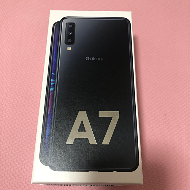 Galaxy(ギャラクシー)のGalaxy A7 ブラック 64 GB スマホ/家電/カメラのスマートフォン/携帯電話(スマートフォン本体)の商品写真