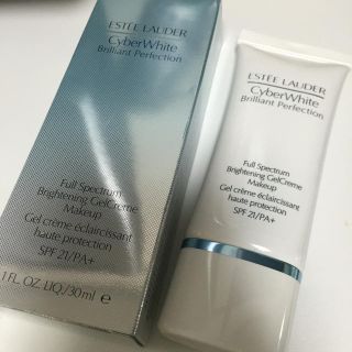 エスティローダー(Estee Lauder)のCWジェルクリームファンデーション(ファンデーション)