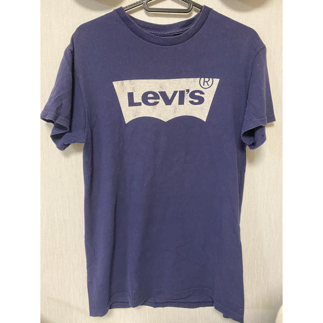 Levi's(リーバイス)の【お値下げ中❣️】リーバイス　Ｔシャツ　古着 レディースのトップス(Tシャツ(半袖/袖なし))の商品写真