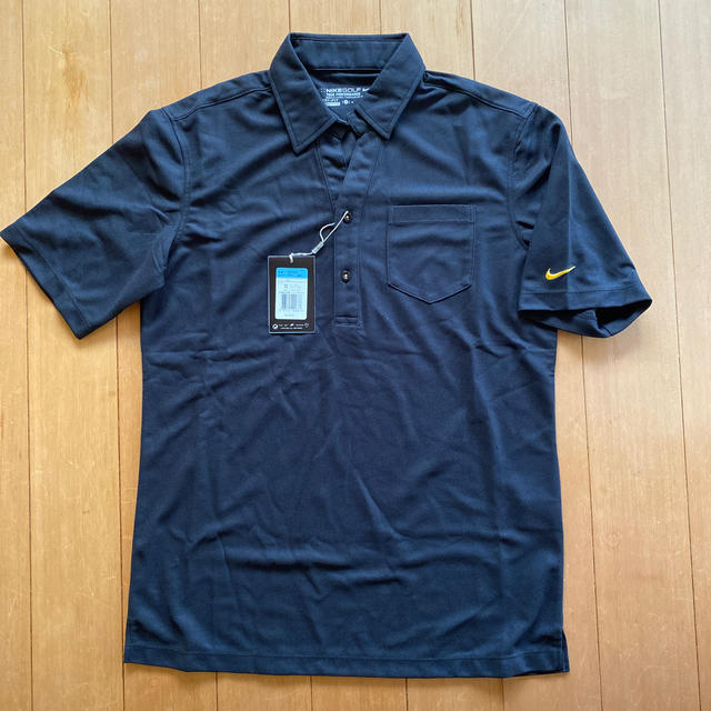 NIKE(ナイキ)のNIKE GOLF 【新品　未使用品】メンズ　半袖ポロシャツ スポーツ/アウトドアのゴルフ(ウエア)の商品写真