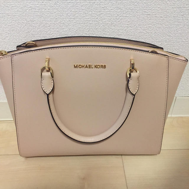 MICHAEL KORS  マイケルコース バッグ