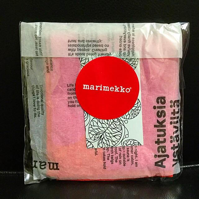 marimekko(マリメッコ)のぽん様専用 ギフトに◎ 新品 タオル インテリア/住まい/日用品の日用品/生活雑貨/旅行(タオル/バス用品)の商品写真