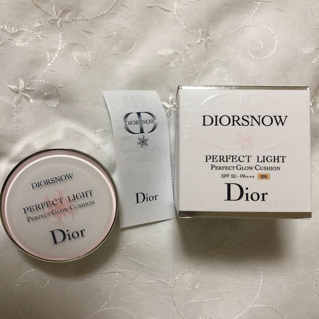 Dior(ディオール)のDior スノーパーフェクトライトクッション ケース コスメ/美容のベースメイク/化粧品(ファンデーション)の商品写真