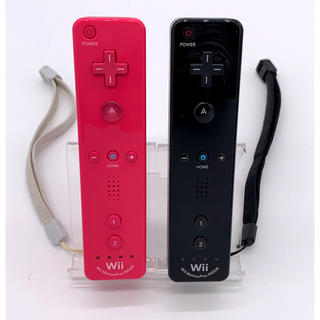 ウィー(Wii)の Wiiリモコン プラス (クロ)（ピンク）ヌンチャク2個(その他)