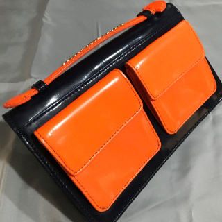 マークバイマークジェイコブス(MARC BY MARC JACOBS)のみっちー樣専用★マークバイマークジェイコブス★ハンドバッグ　クラッチ(ハンドバッグ)