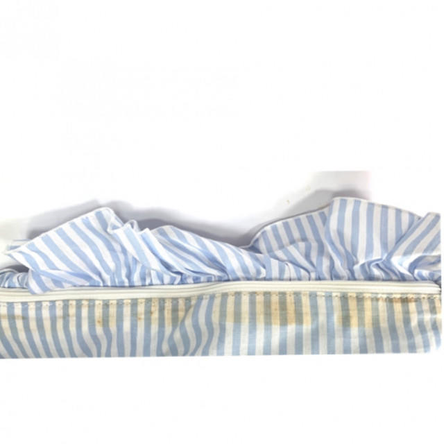 gelato pique(ジェラートピケ)の新品 訳アリ ピロー 枕型 ポーチ 水色 ストライプ レディースのファッション小物(ポーチ)の商品写真
