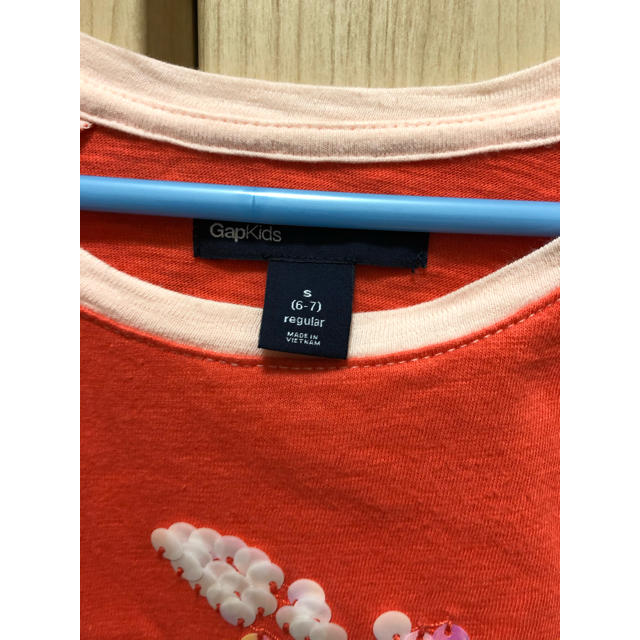 GAP Kids(ギャップキッズ)のお値下げ！　GAP kids 長袖Ｔシャツ　キッズ　６－７ キッズ/ベビー/マタニティのキッズ服女の子用(90cm~)(Tシャツ/カットソー)の商品写真