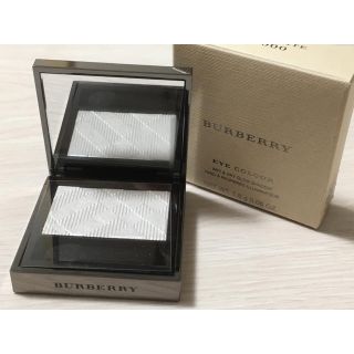 バーバリー(BURBERRY)のバーバリー　Burberry アイカラー　グロウ　000 新品未使用　超美品(アイシャドウ)