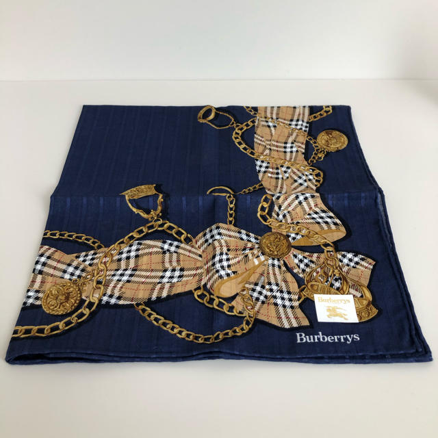 BURBERRY(バーバリー)の【人気)バーバリー/burberry ハンカチ ノバチェック レディースのファッション小物(ハンカチ)の商品写真