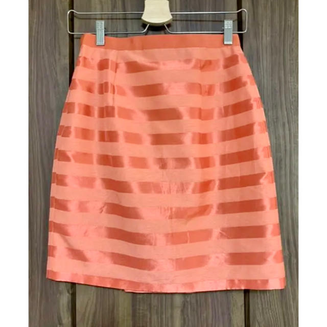 UNTITLED(アンタイトル)のUNTITLED 春物スカート レディースのスカート(ひざ丈スカート)の商品写真