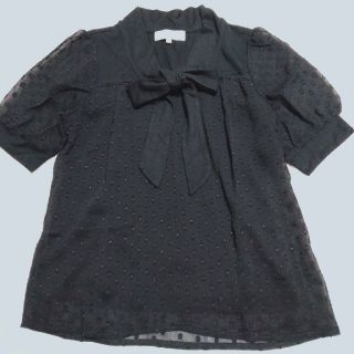 ボウタイカットソー　黒　Mサイズ(Tシャツ(半袖/袖なし))